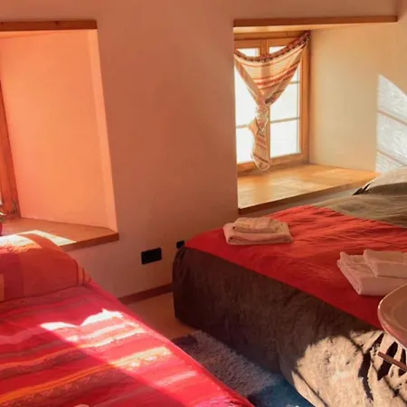 Chasa Crusch Гостевой дом *