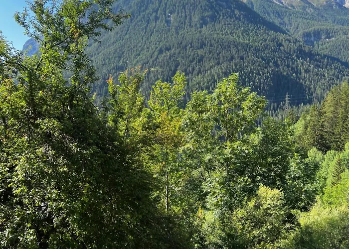 Chasa Crusch Гостевой дом Зент